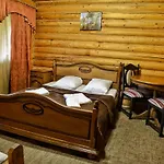 Gotel Milenium Ξενοδοχείο Mykulychyn