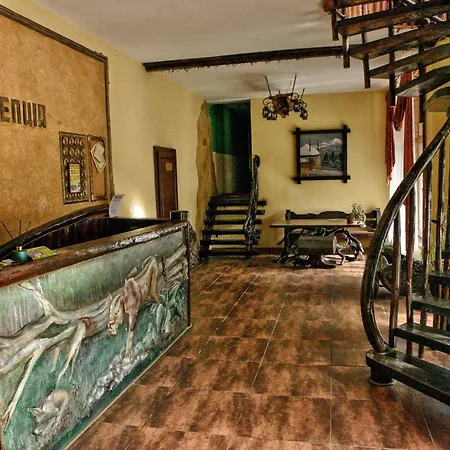 Готель Gotel Milenium