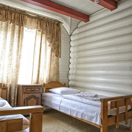 Hotel Gotel Milenium Mykulytschyn