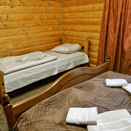 Gotel Milenium Hotel Mykulytschyn